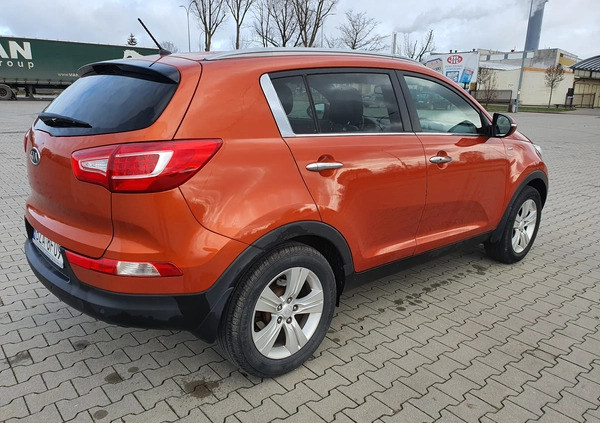 Kia Sportage cena 49900 przebieg: 158000, rok produkcji 2012 z Zambrów małe 46